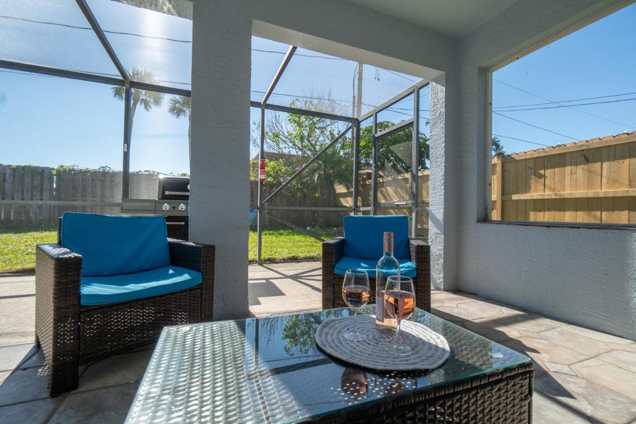 Serene Seaside Retreat - Dog Friendly - 2Br Townhouse With Shared Heated Pool Steps To Paradise Beach! Melbourne Extérieur photo