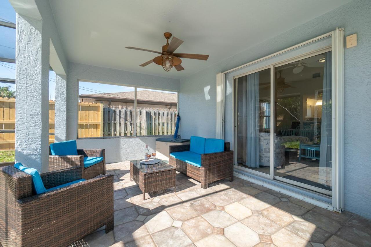 Serene Seaside Retreat - Dog Friendly - 2Br Townhouse With Shared Heated Pool Steps To Paradise Beach! Melbourne Extérieur photo