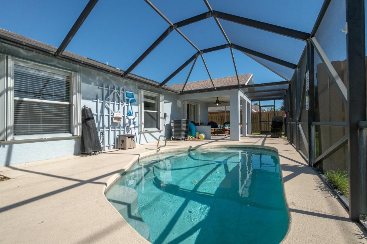 Serene Seaside Retreat - Dog Friendly - 2Br Townhouse With Shared Heated Pool Steps To Paradise Beach! Melbourne Extérieur photo