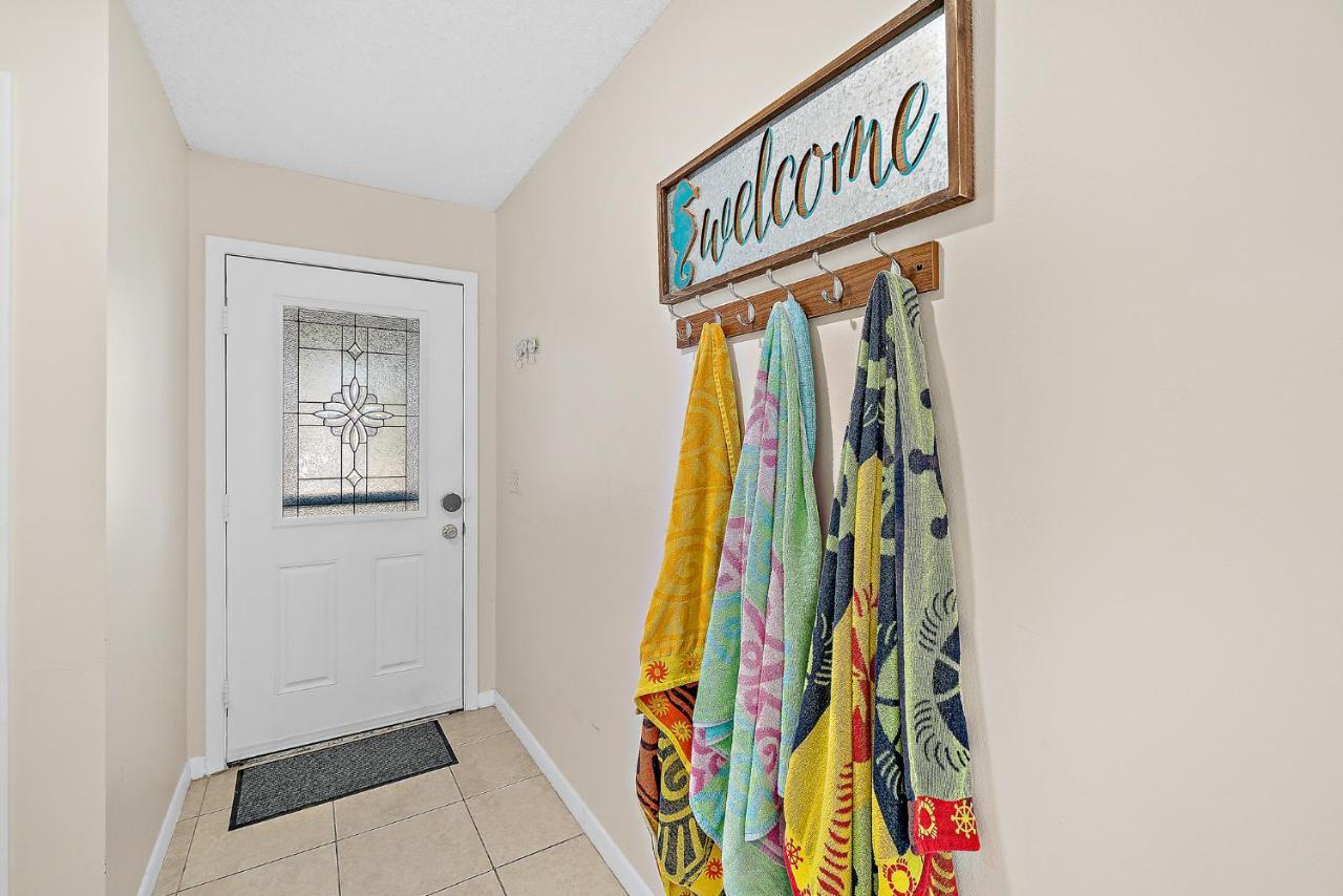 Serene Seaside Retreat - Dog Friendly - 2Br Townhouse With Shared Heated Pool Steps To Paradise Beach! Melbourne Extérieur photo