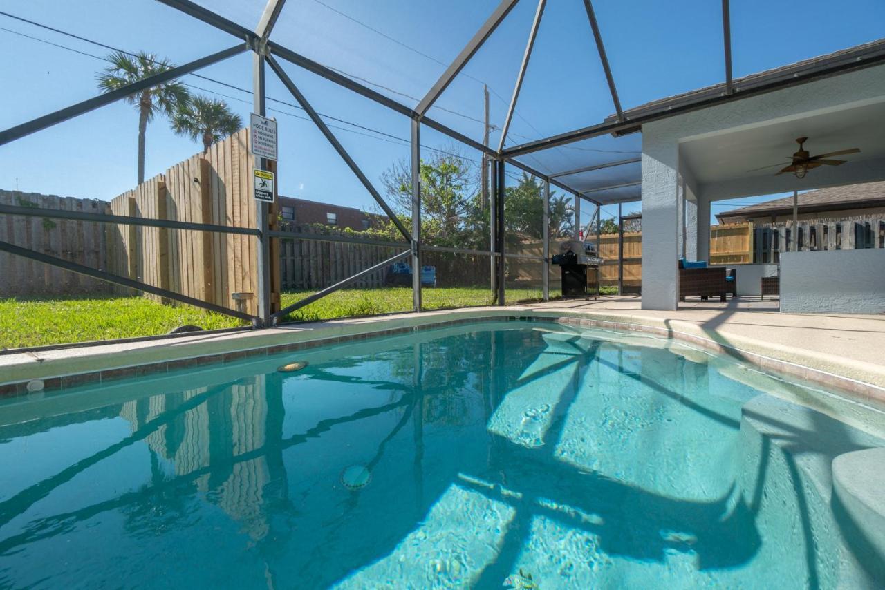 Serene Seaside Retreat - Dog Friendly - 2Br Townhouse With Shared Heated Pool Steps To Paradise Beach! Melbourne Extérieur photo